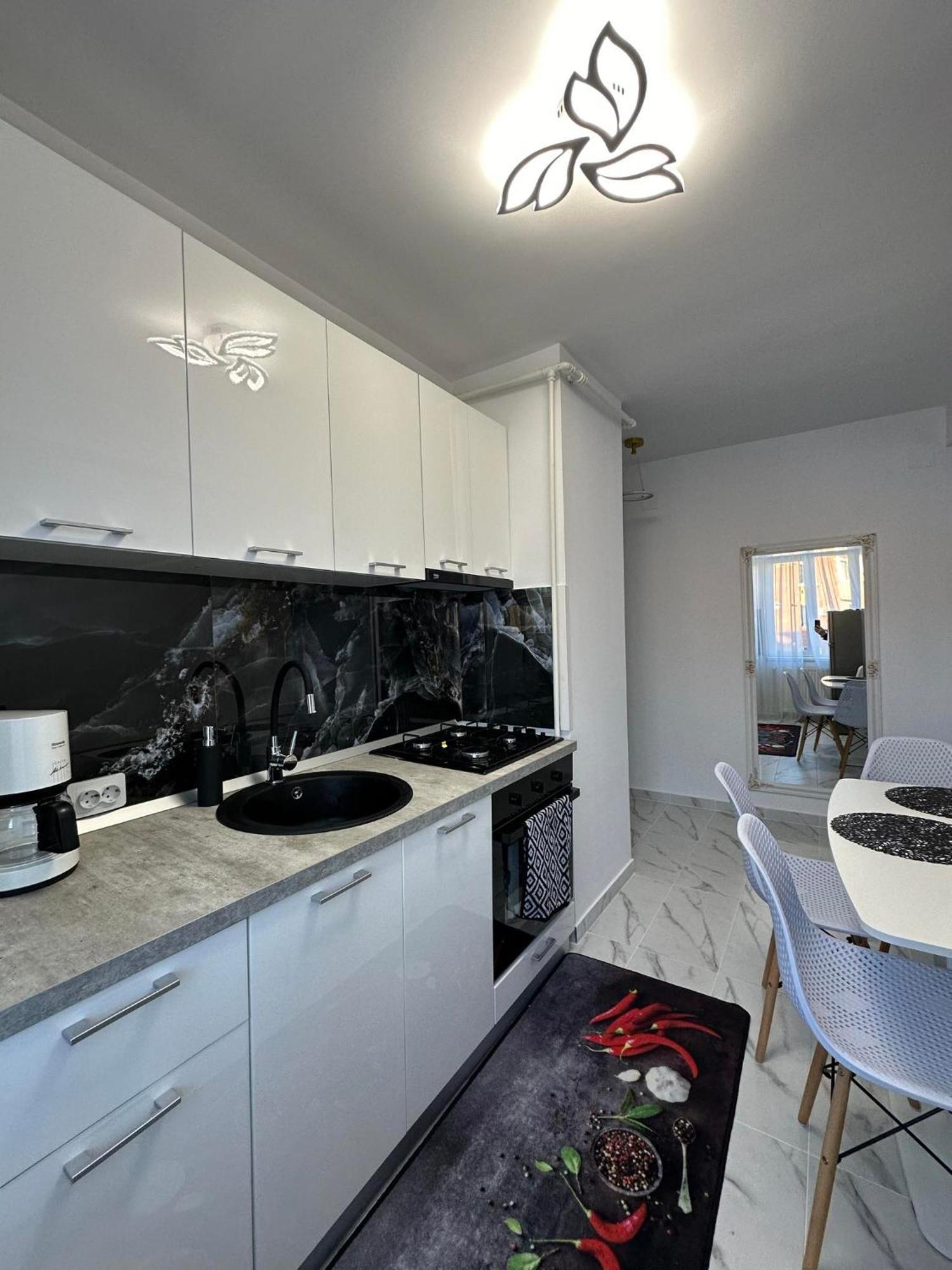 Apartament Central Pe Pietonala Nr2 Χουνεντοάρα Εξωτερικό φωτογραφία
