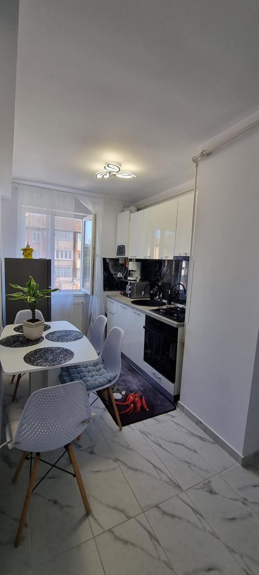 Apartament Central Pe Pietonala Nr2 Χουνεντοάρα Εξωτερικό φωτογραφία